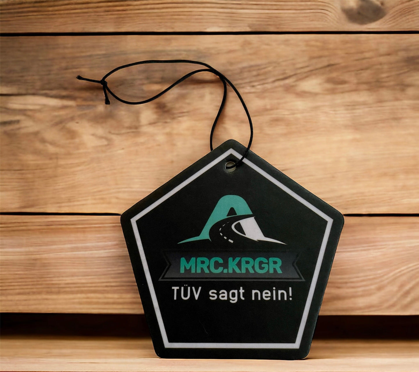 Mrc.Krgr - Duftbaum "TÜV SAGT NEIN!"Mrc.Krgr - The Fresh Air ExperienceDuftbaum