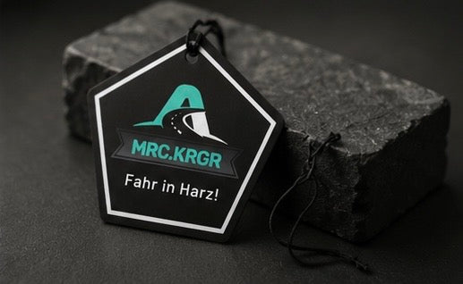 Mrc.Krgr - Duftbaum "FAHR IN HARZ!"